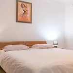 Sea Breeze - House On The Casa vacanze Tkon