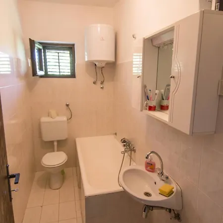 Sea Breeze - House On The بيت للعطل تكون