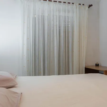 בית נופש Sea Breeze - House On The *