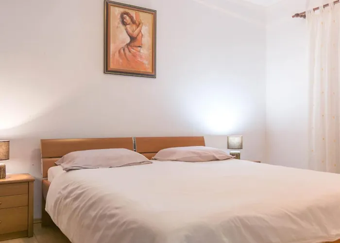 Sea Breeze - House On The בית נופש טקון